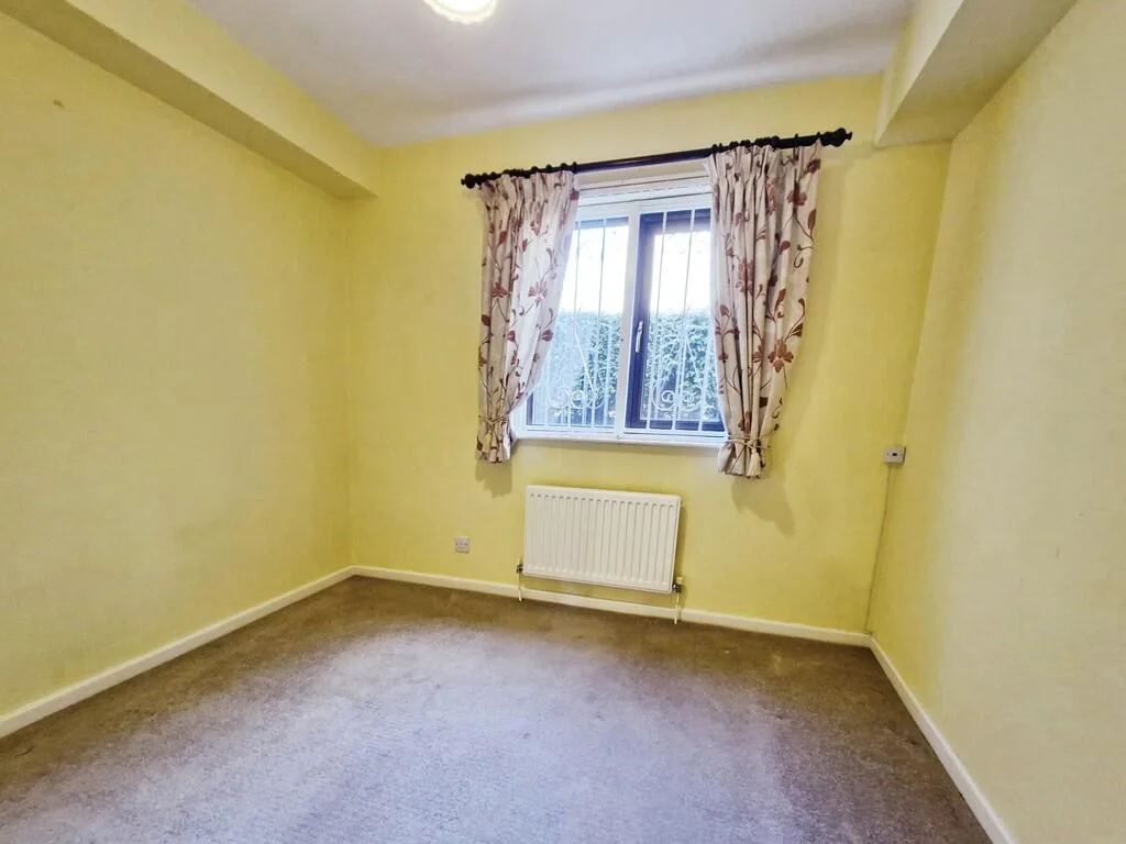 2 bedroom ground floor flat for rent