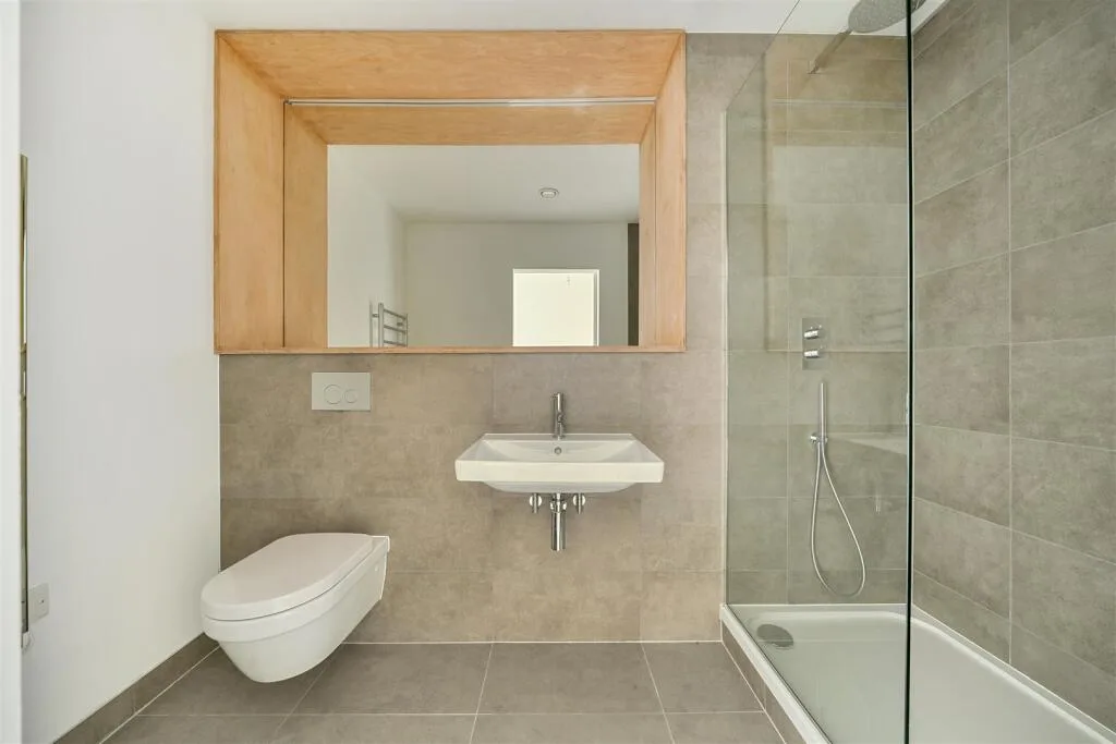 3 bedroom town house for rent