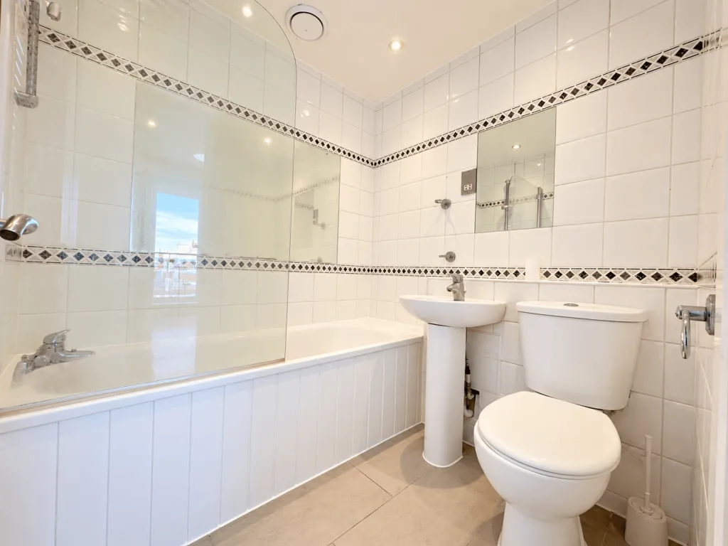 2 bedroom flat for rent