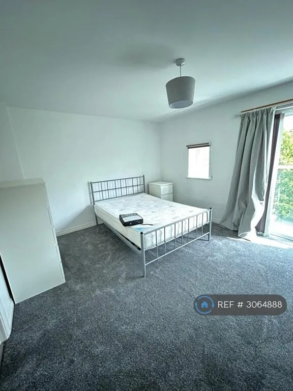 4 bedroom terraced house for rent