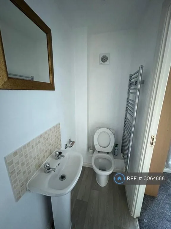 4 bedroom terraced house for rent