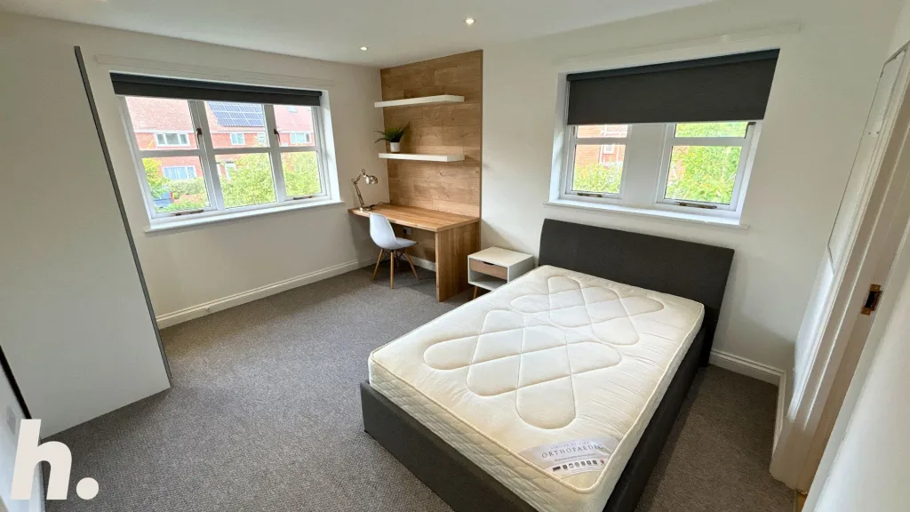 6 bedroom detached house for rent