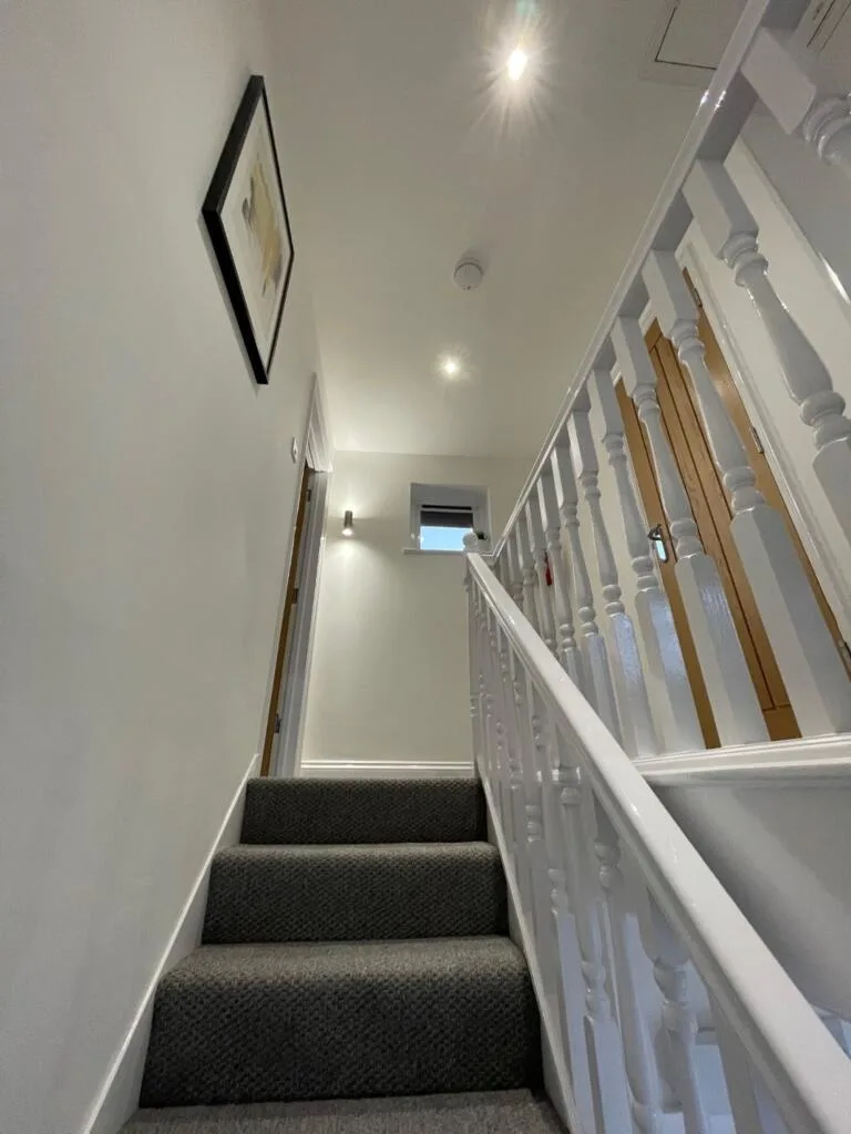 6 bedroom detached house for rent