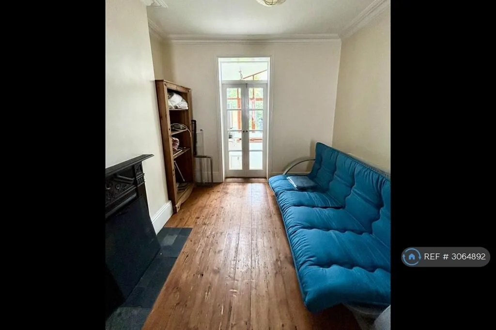 4 bedroom terraced house for rent