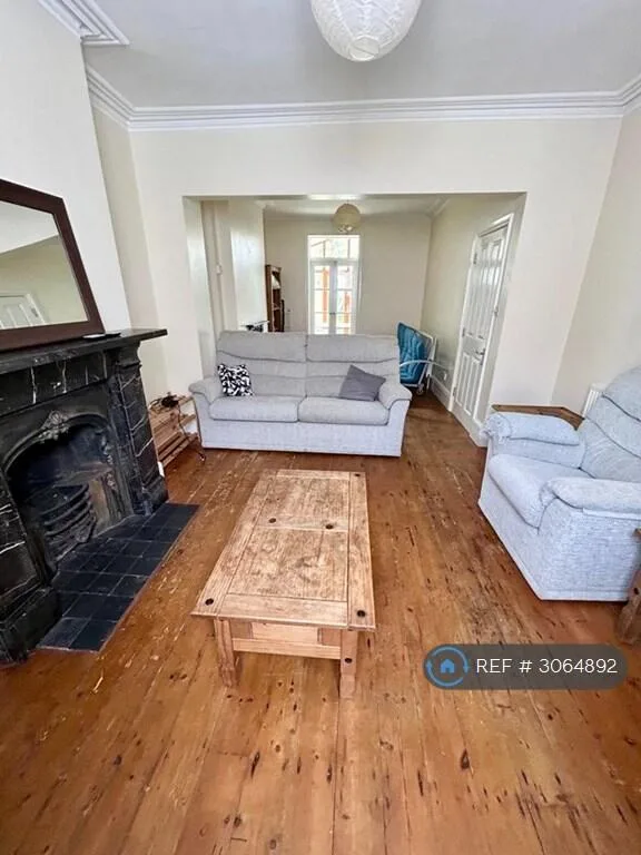 4 bedroom terraced house for rent