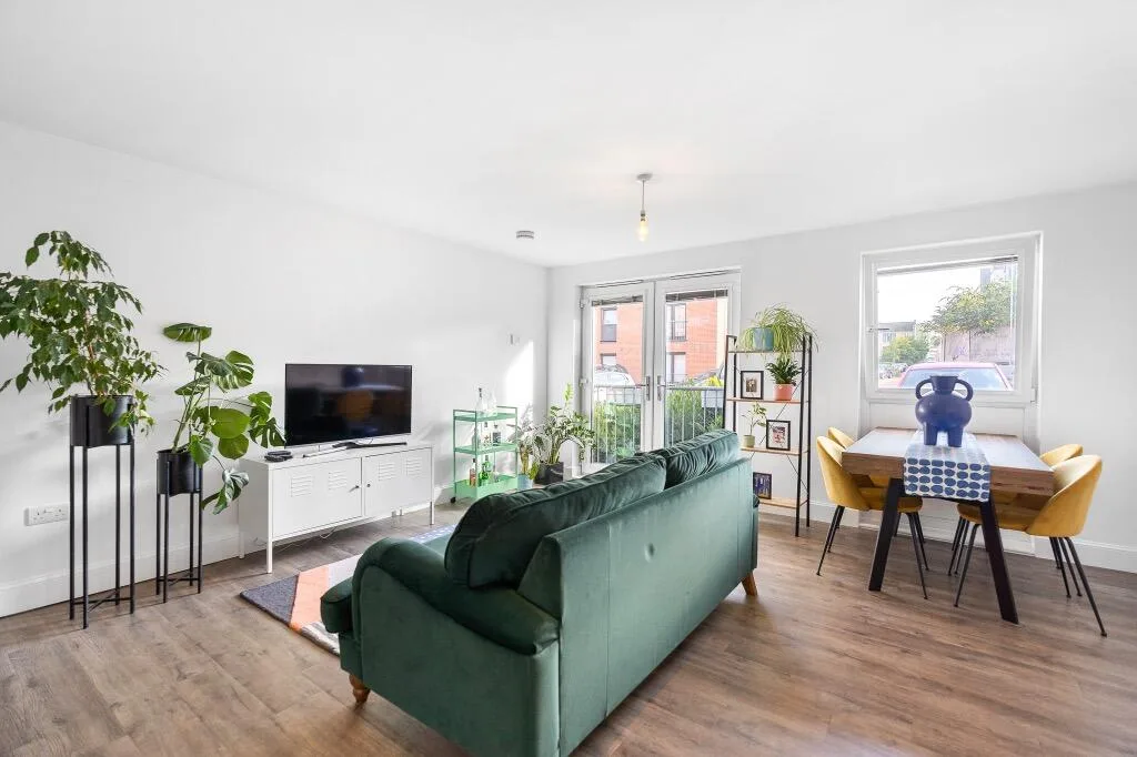 2 bedroom flat for rent