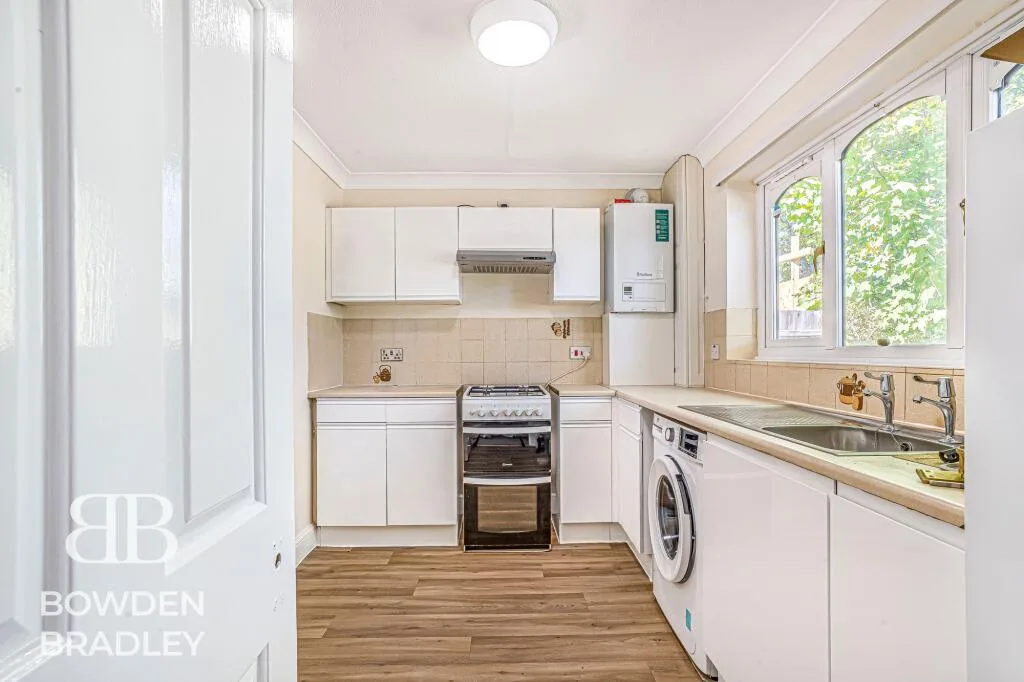 2 bedroom terraced bungalow for rent