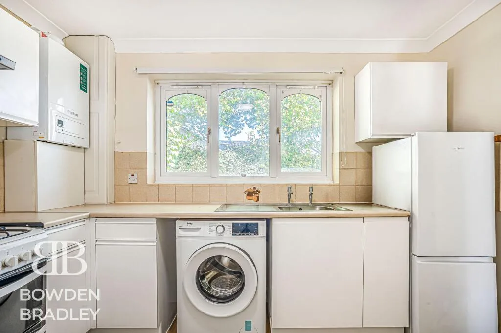 2 bedroom terraced bungalow for rent