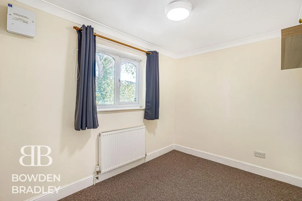 2 bedroom terraced bungalow for rent