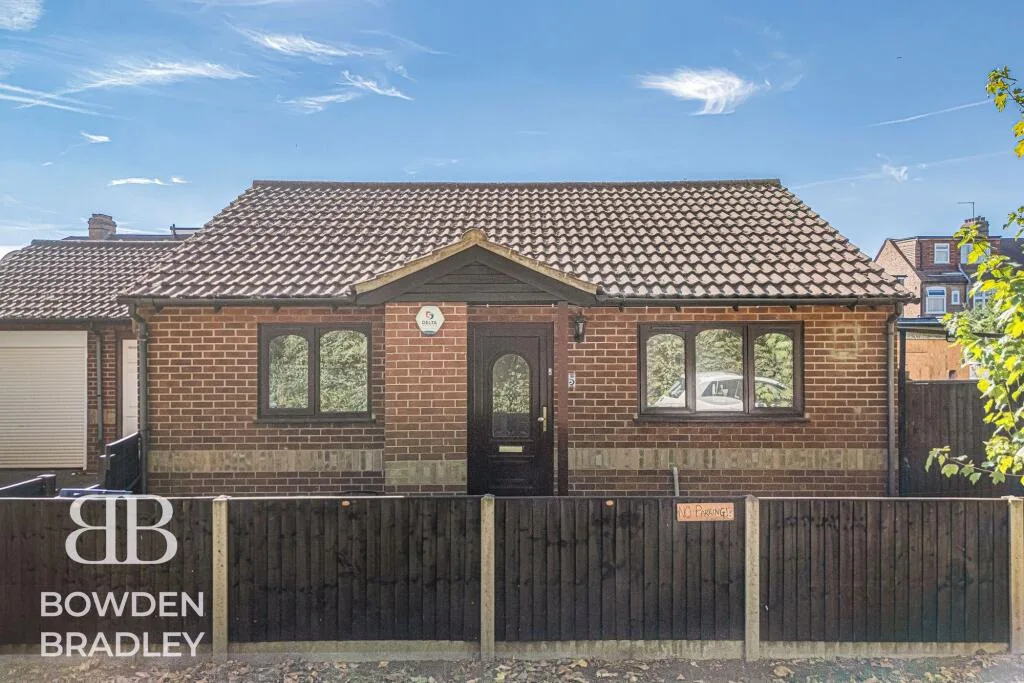 2 bedroom terraced bungalow for rent