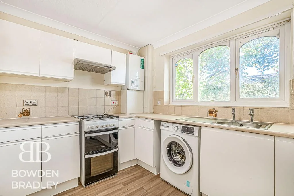 2 bedroom terraced bungalow for rent