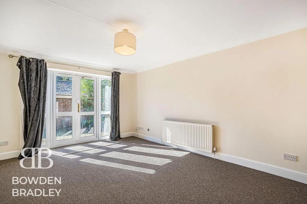 2 bedroom terraced bungalow for rent