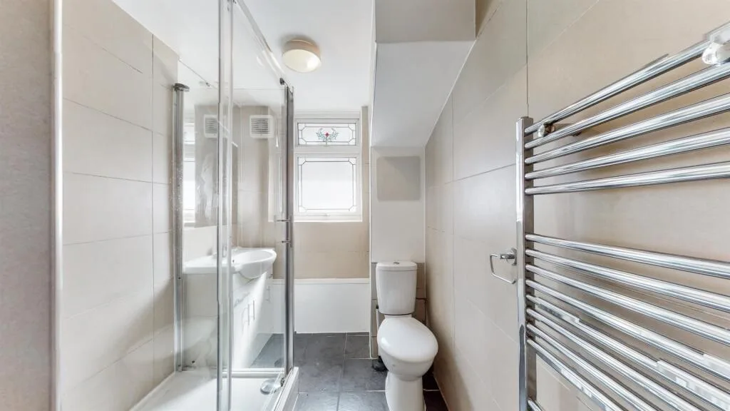 4 bedroom apartment for rent