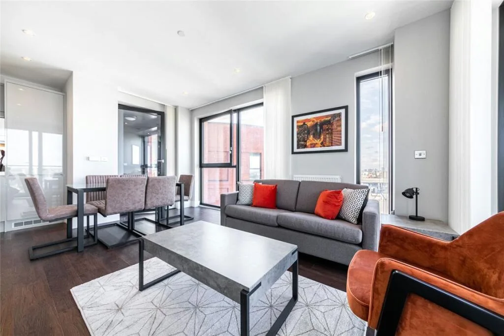3 bedroom flat for rent