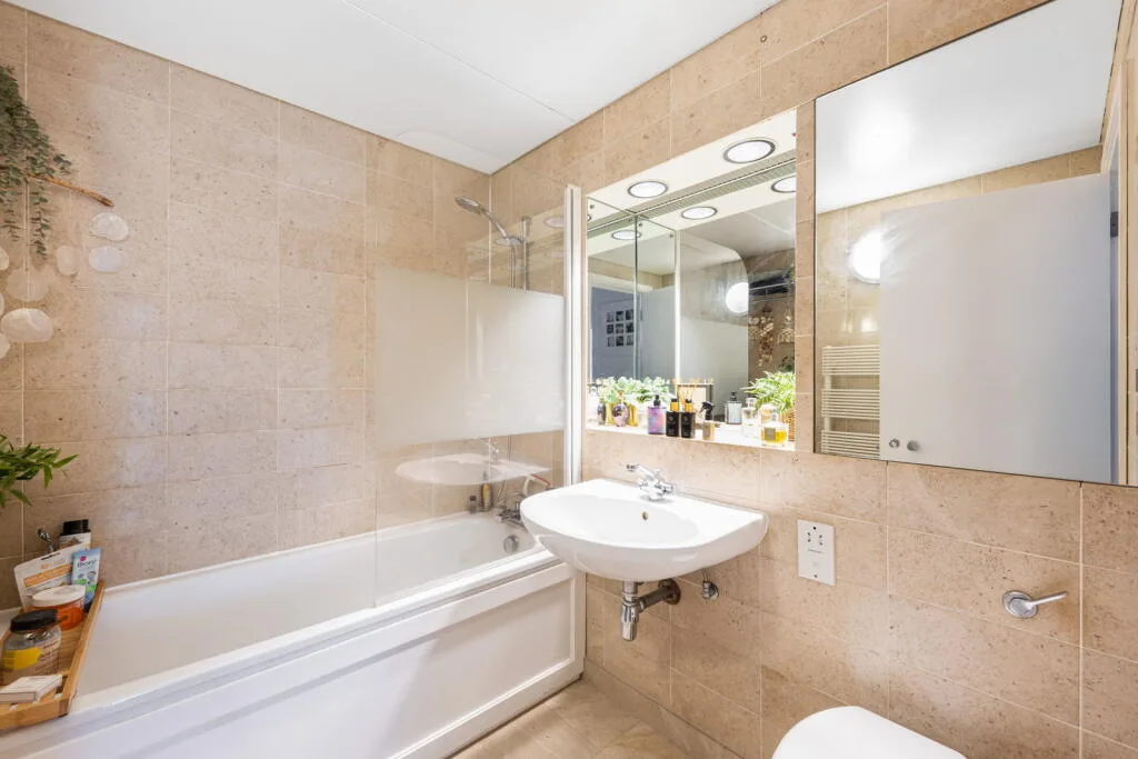 2 bedroom flat for rent