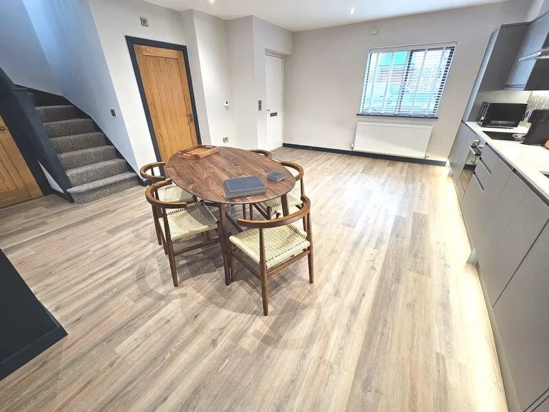 2 bedroom terraced house for rent