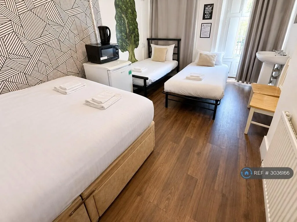 Studio flat for rent
