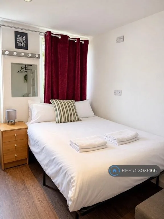 Studio flat for rent