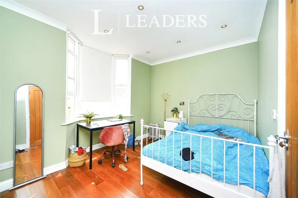 1 bedroom house for rent