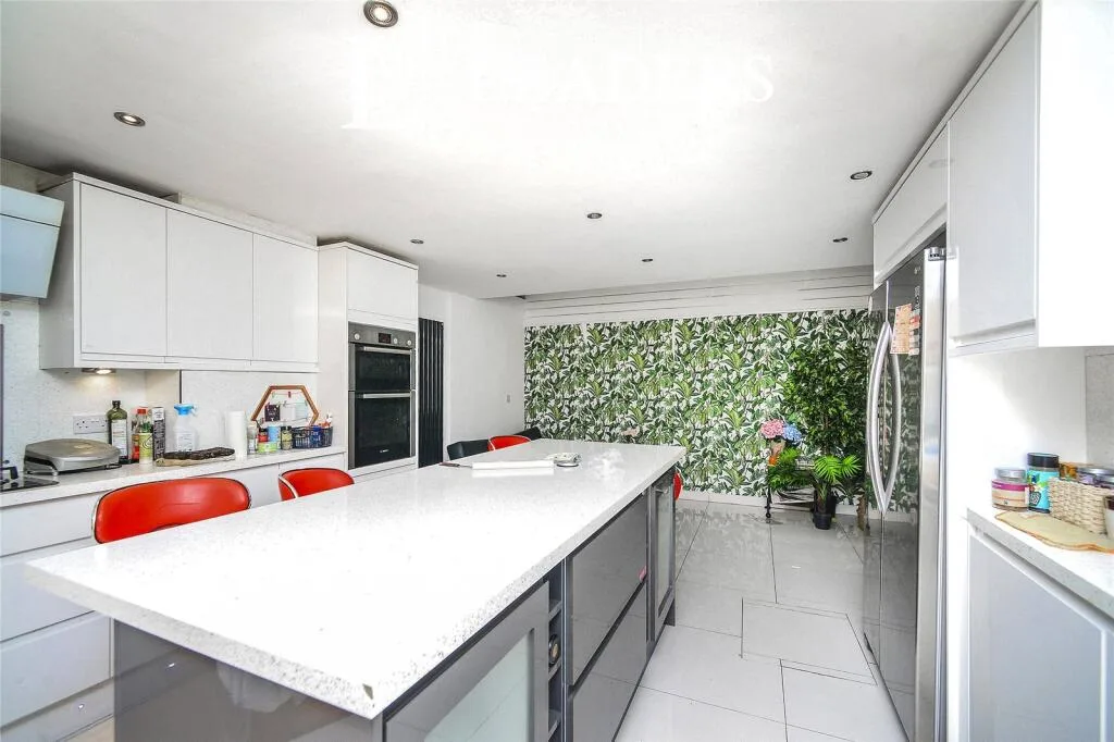 1 bedroom house for rent