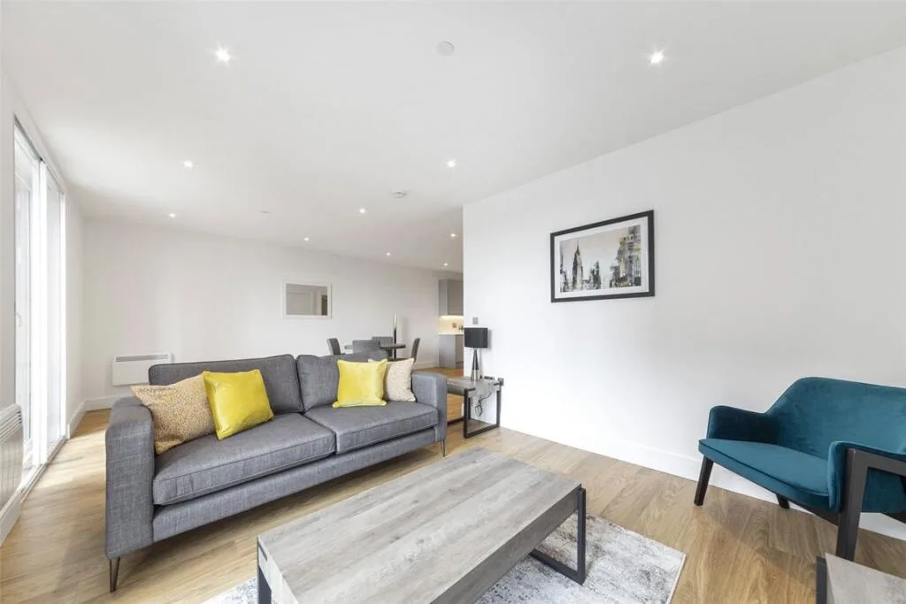 2 bedroom flat for rent