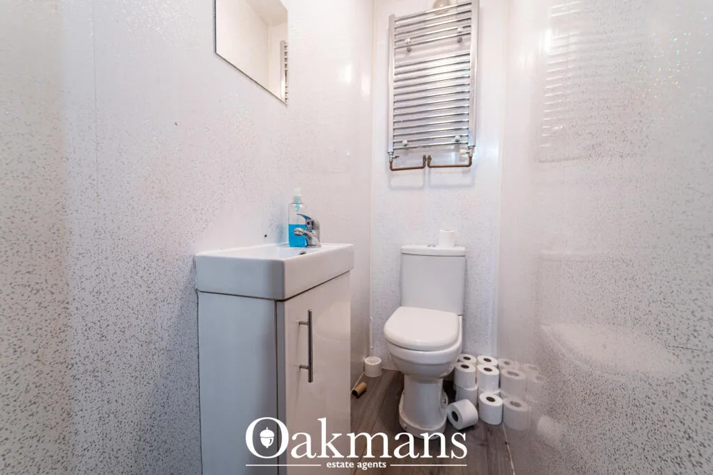 6 bedroom house for rent