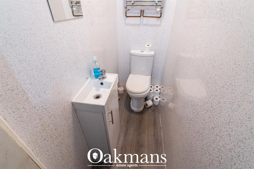 6 bedroom house for rent