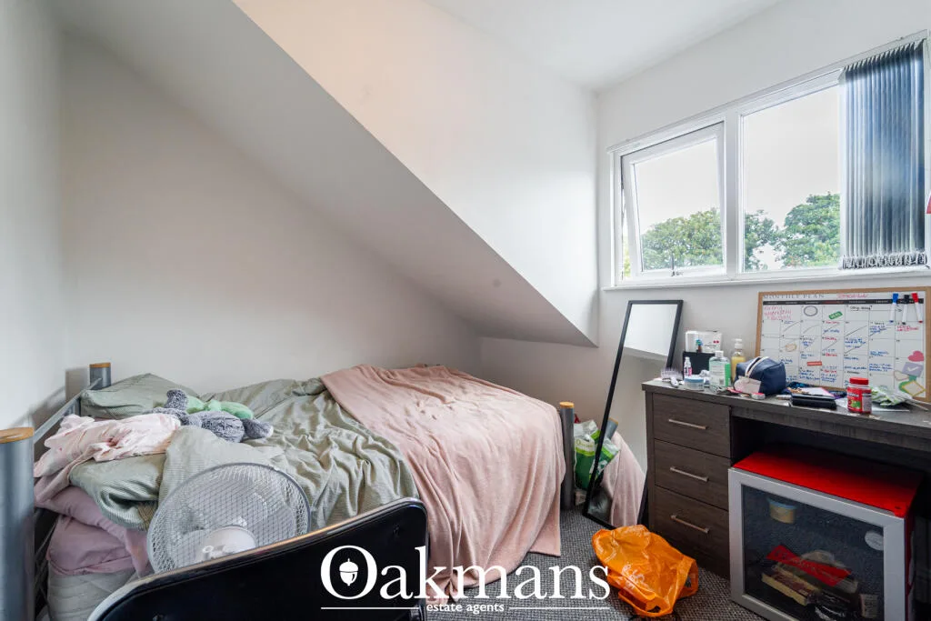 6 bedroom house for rent