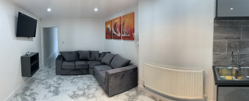 5 bedroom terraced house for rent