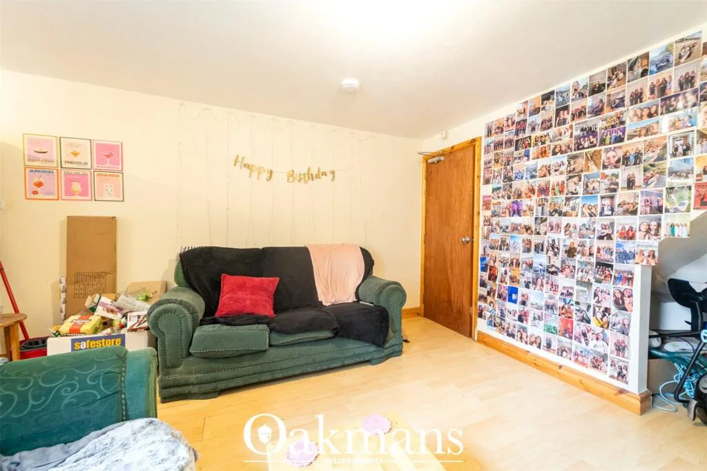 5 bedroom house for rent