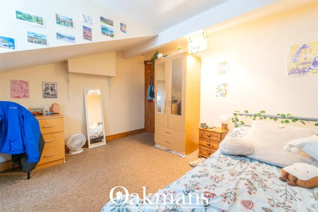 5 bedroom house for rent