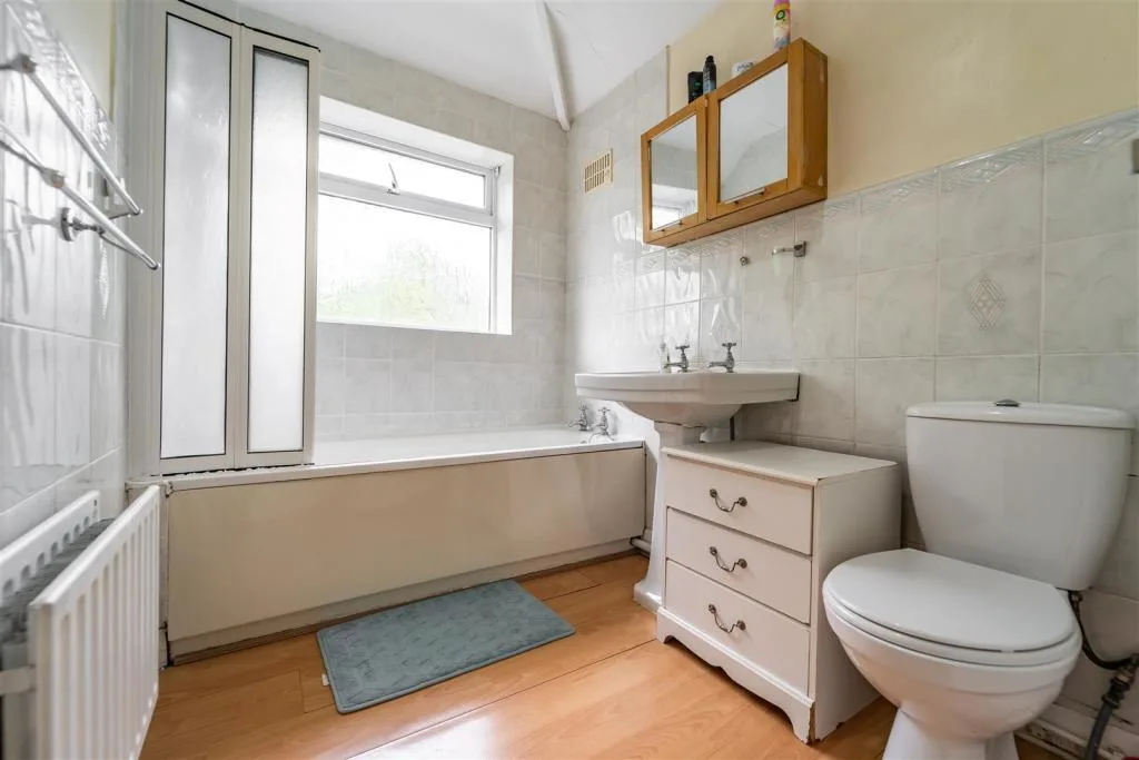 4 bedroom terraced house for rent
