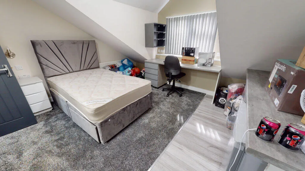 6 bedroom terraced house for rent