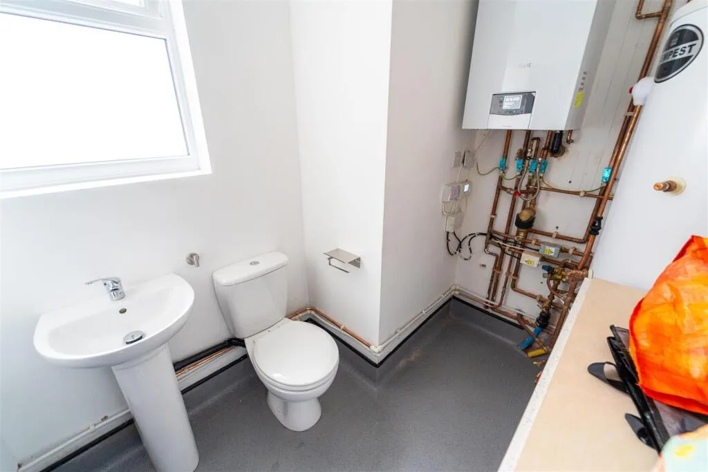 5 bedroom house for rent
