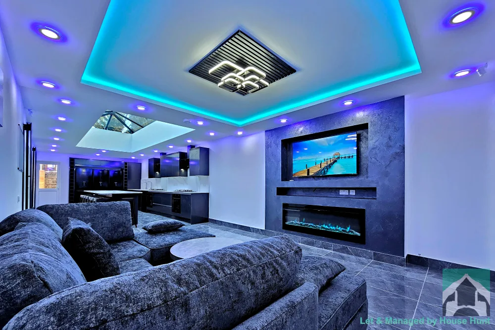 9 bedroom house for rent
