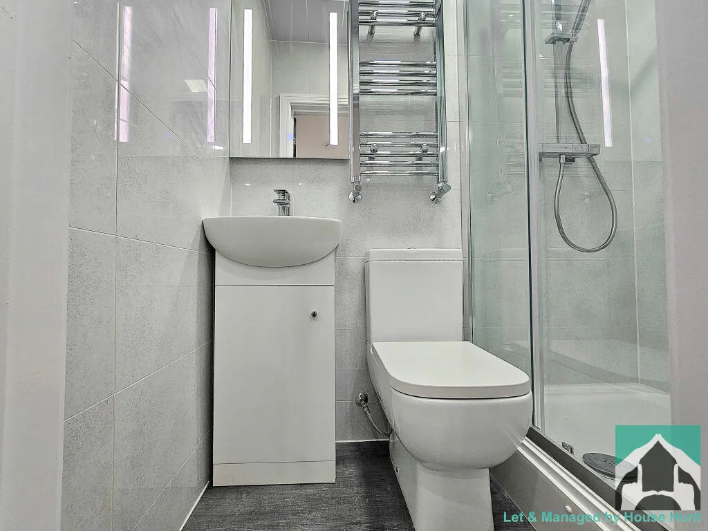 9 bedroom house for rent
