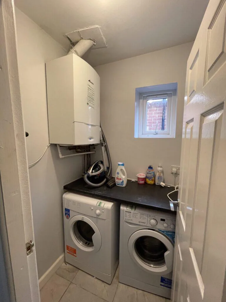 7 bedroom terraced house for rent