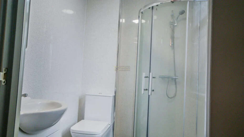 7 bedroom terraced house for rent