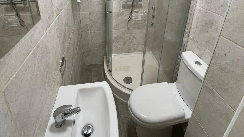 7 bedroom terraced house for rent