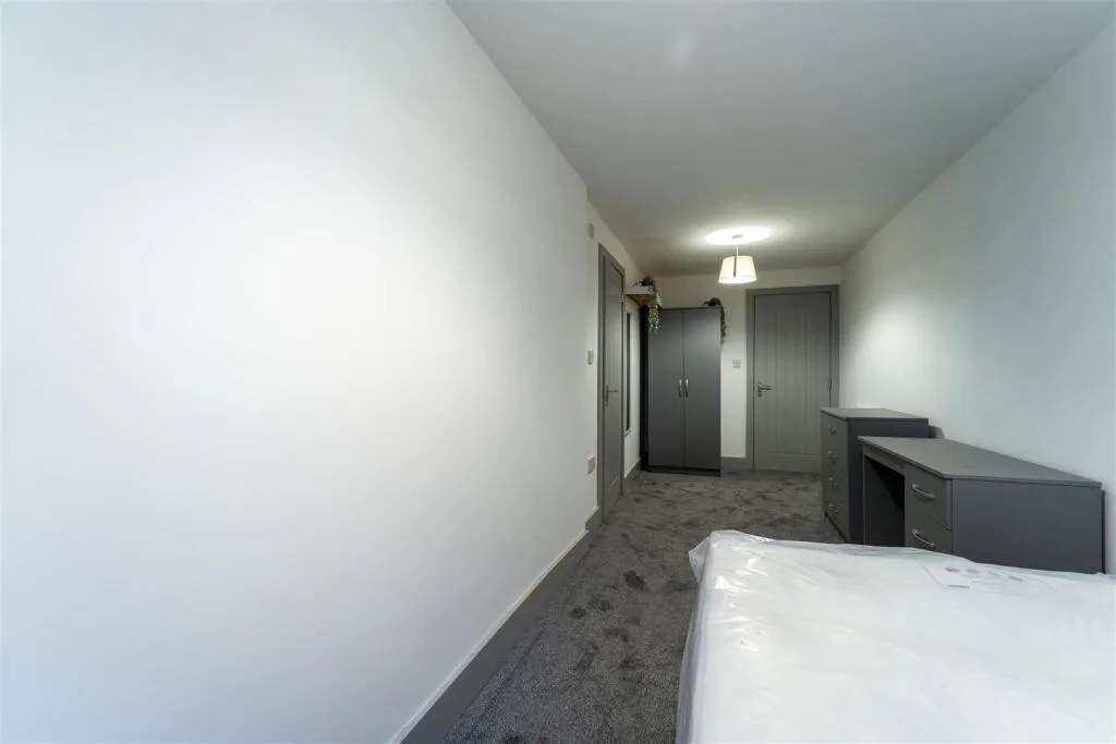 5 bedroom house for rent
