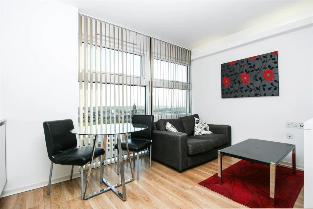 Studio flat for rent