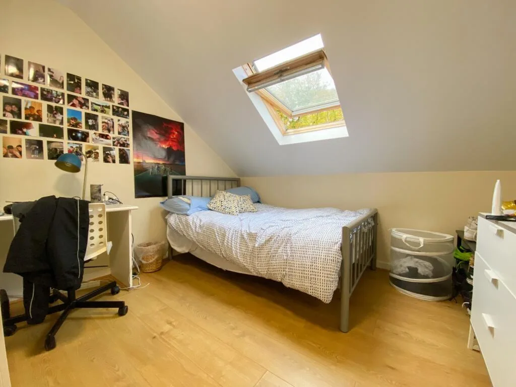 8 bedroom terraced house for rent