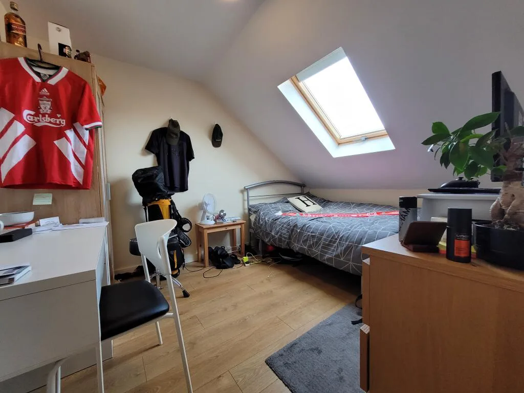 7 bedroom terraced house for rent