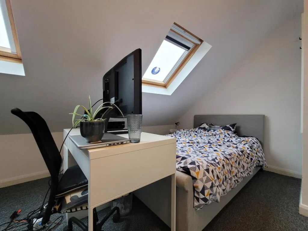 8 bedroom terraced house for rent