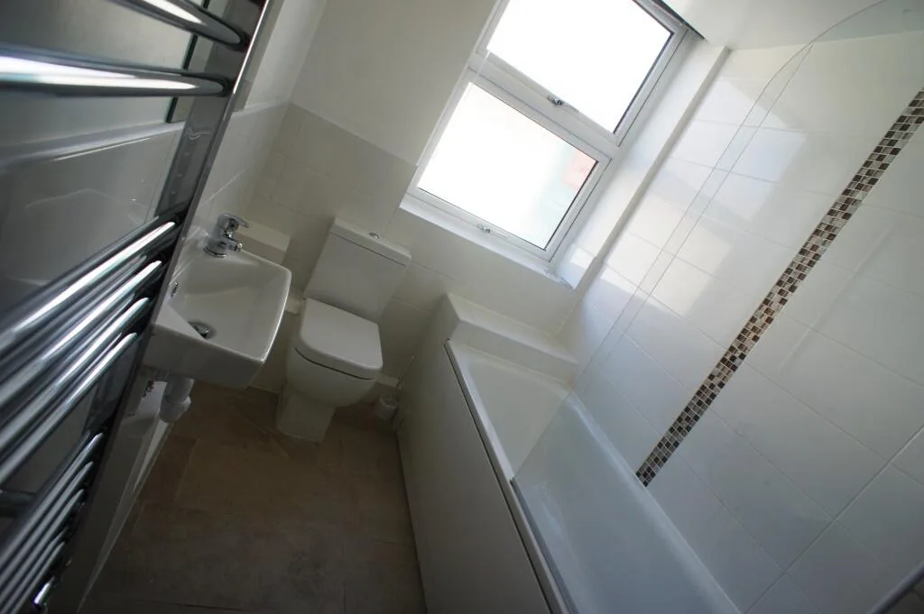 7 bedroom terraced house for rent