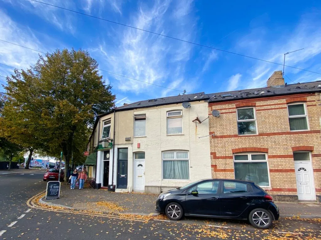 7 bedroom flat for rent
