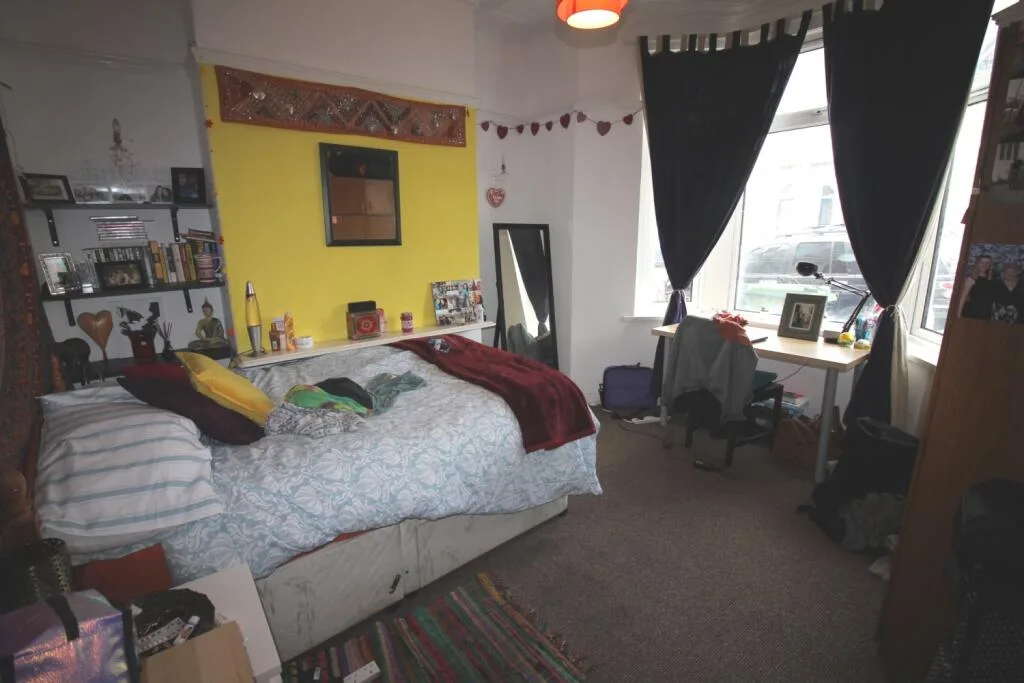 5 bedroom terraced house for rent
