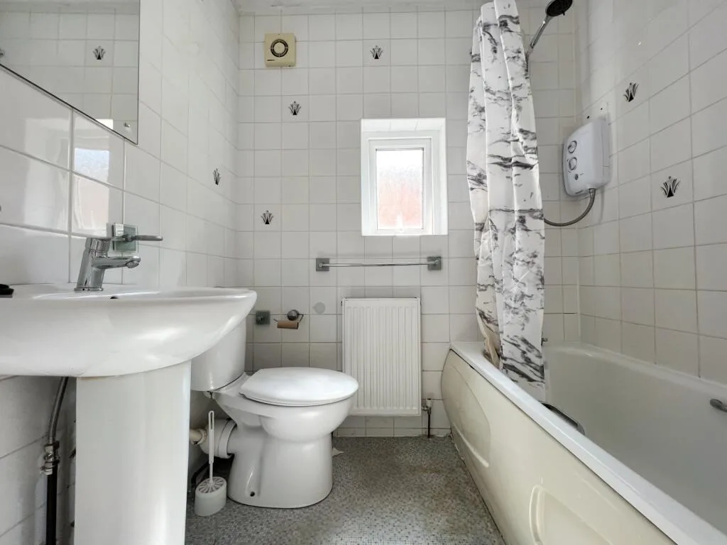 6 bedroom terraced house for rent