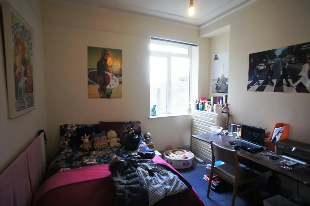 6 bedroom terraced house for rent