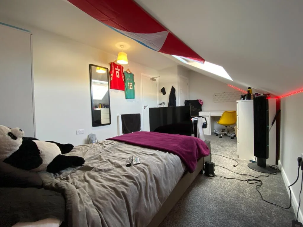 8 bedroom terraced house for rent